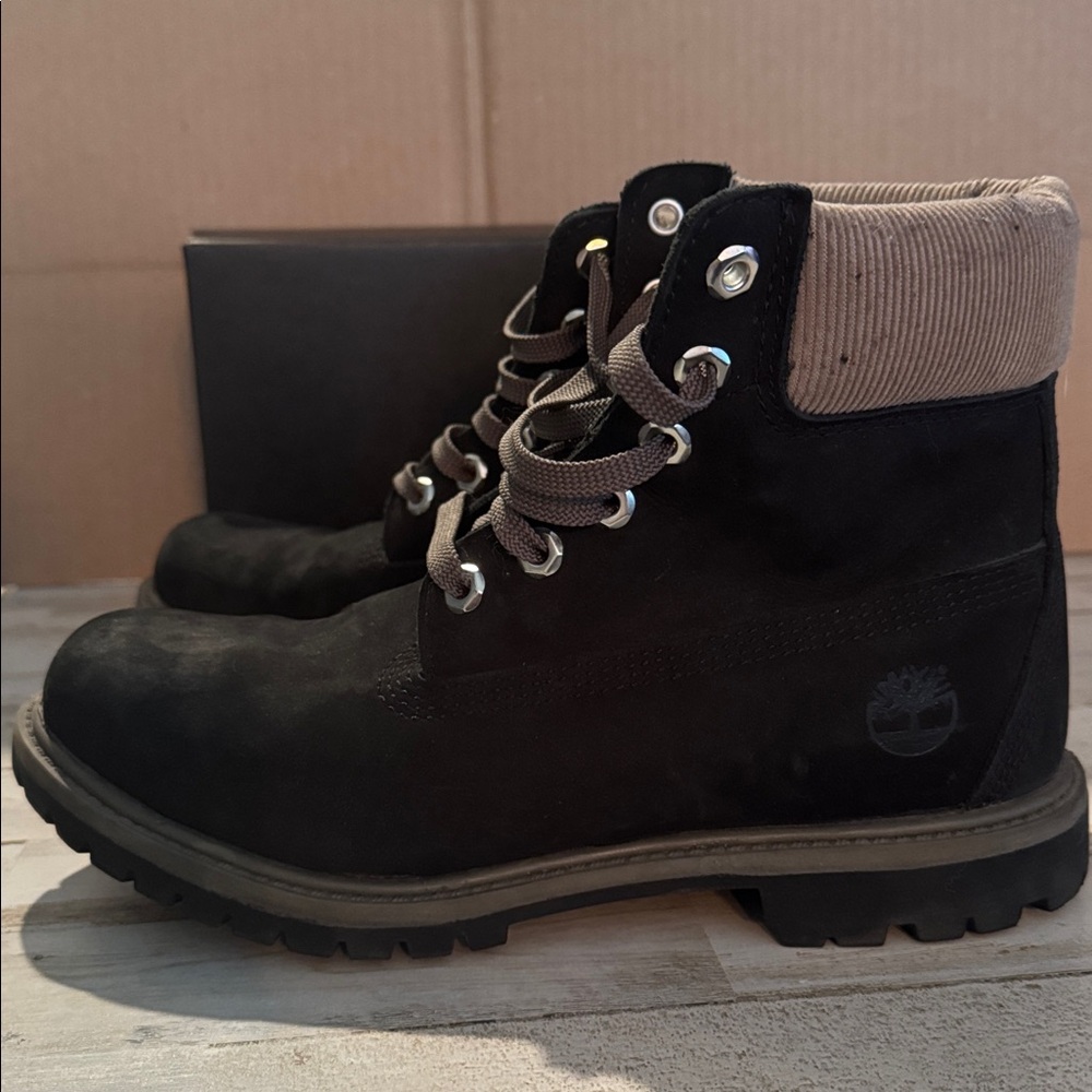 Timberland Black and Tan Outdoor Boots